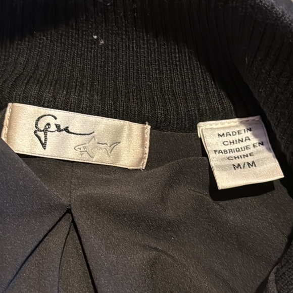 NWT Greg Norman Women’s Medium Ladies Zip Up Sweater Cowl Performance Golf - Picture 5 of 7